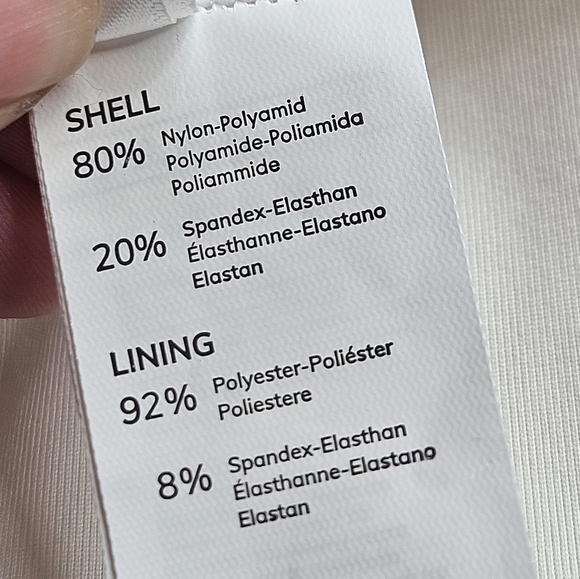 Cupshe NEW Elodie Ditsy Floral Smocked One Piece - Picture 11 of 12